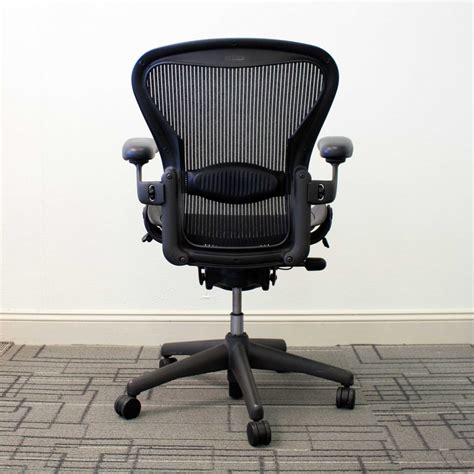 used herman miller chairs toronto